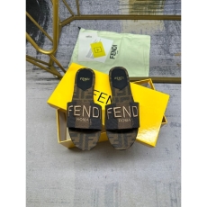 Fendi Slippers